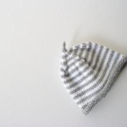 Baby hat - Newborn baby - Knit stripped hat -Baby beanie - Baby boy - Photography prop - Grey - White